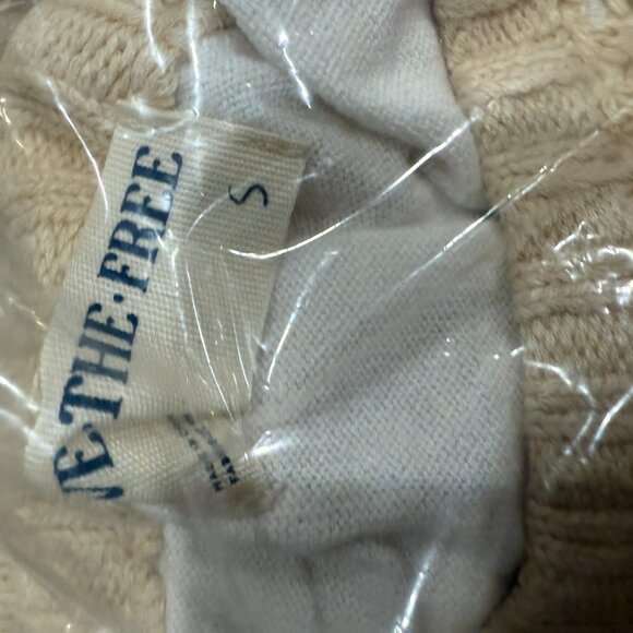 Free People We The Free Gemma Pullover | creamy white | New - Picture 7 of 7